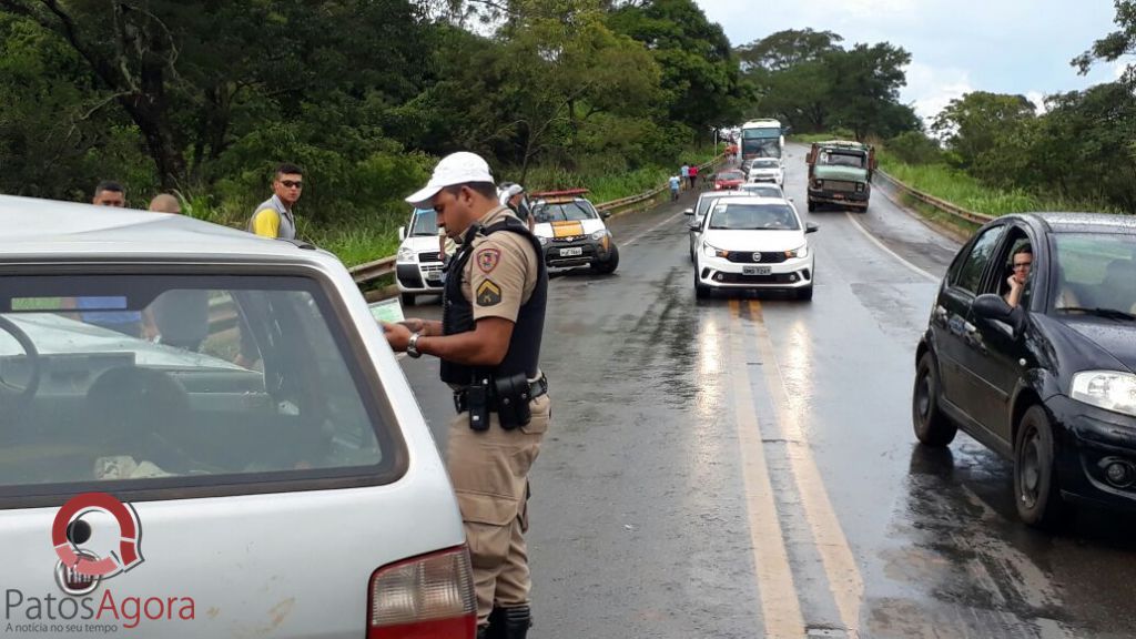 Acidente entre dois veículos deixa sete pessoas feridas na BR-354 próximo de Patos de Minas | Patos Agora - A notícia no seu tempo - https://patosagora.net