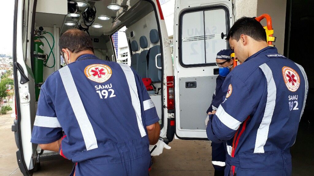 Homem  leva tiro na cabeça no bairro Sorriso  e é  encaminhado  em estado gravíssimo  ao HRAD | Patos Agora - A notícia no seu tempo - https://patosagora.net