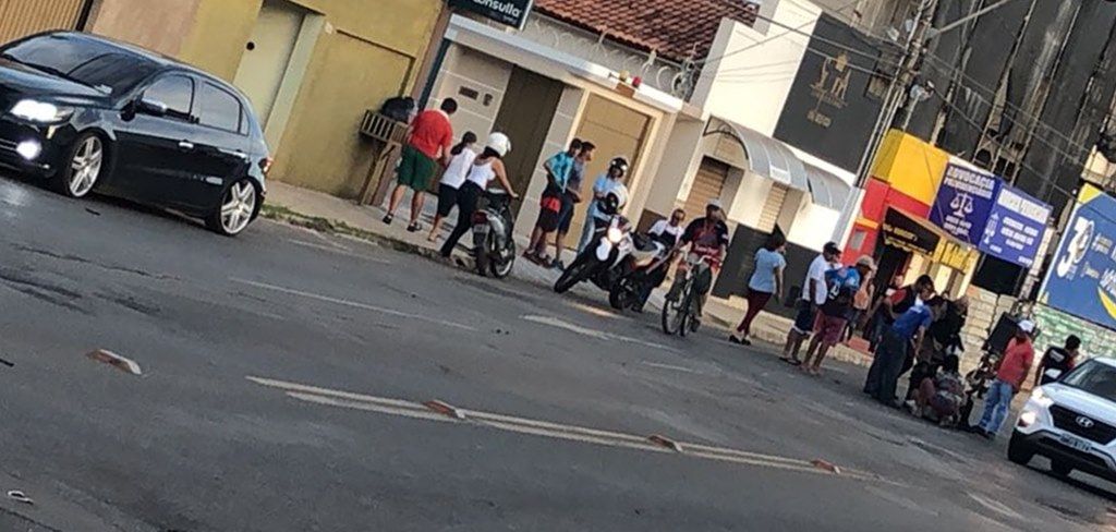 Policial do GEPMOR fica gravemente ferido em acidente na Rua Major Gote | Patos Agora - A notícia no seu tempo - https://patosagora.net