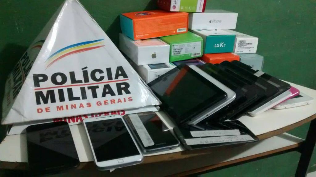 PM apreende celulares e tabletes e prende proprietário de loja de celular por receptação | Patos Agora - A notícia no seu tempo - https://patosagora.net