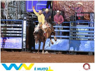 ExpôMonte 2018 - 2º Round Rodeio Bulls - Show Fernando e Sorocaba - Banda Pagô - Parte 2 | Patos Agora - A notícia no seu tempo - https://patosagora.net