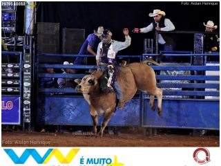ExpôMonte 2018 - 3º Round Rodeio Bulls - Show César Menotti e Fabiano - Banda Só no desapego - Parte 3 | Patos Agora - A notícia no seu tempo - https://patosagora.net