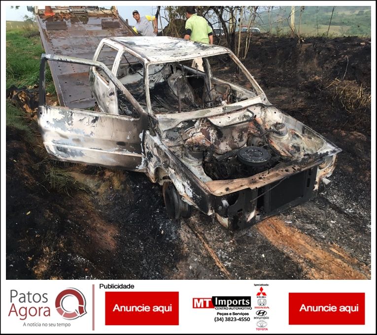 Suspeitos de atear fogo em carro furtado são detidos pela PM | Patos Agora - A notícia no seu tempo - https://patosagora.net
