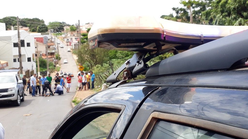 Homem é morto a tiros próximo de escola em Patos de Minas | Patos Agora - A notícia no seu tempo - https://patosagora.net