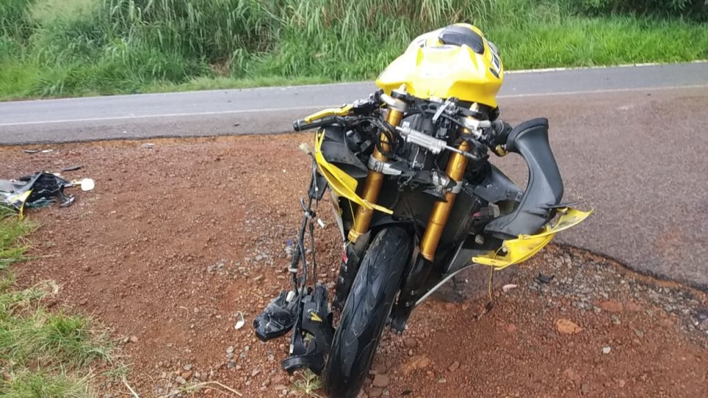 Motociclista fica gravemente ferido após atingir veículo na MGC-354 | Patos Agora - A notícia no seu tempo - https://patosagora.net