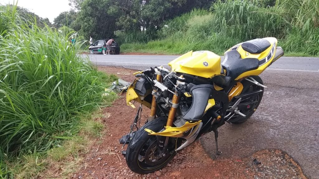 Motociclista fica gravemente ferido após atingir veículo na MGC-354 | Patos Agora - A notícia no seu tempo - https://patosagora.net