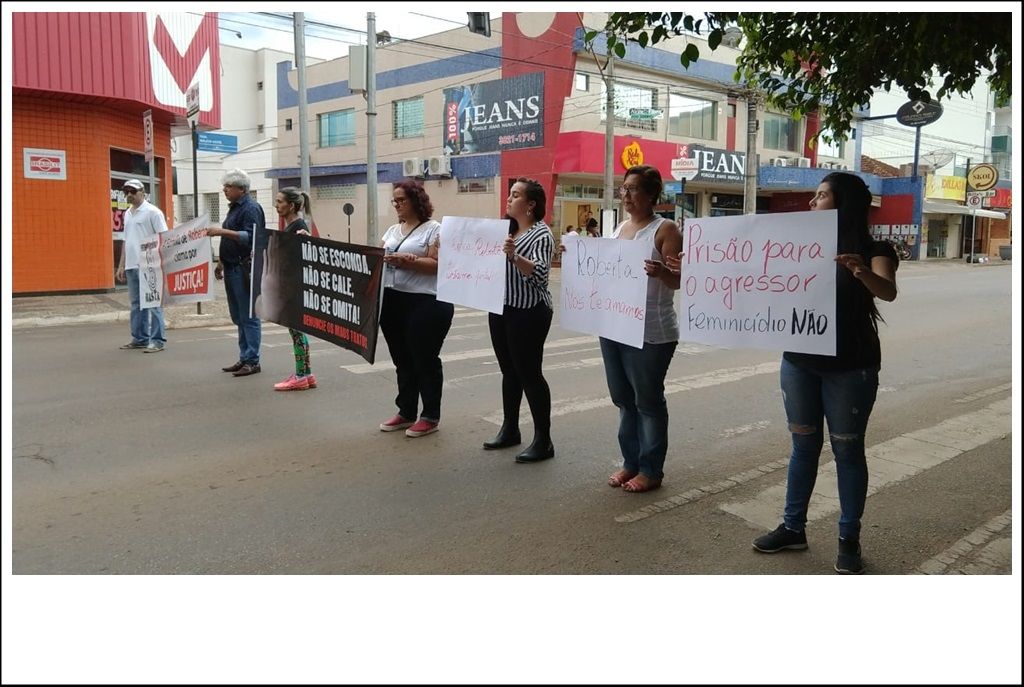 Familiares de dentista em coma fazem manifestação pedindo justiça  | Patos Agora - A notícia no seu tempo - https://patosagora.net