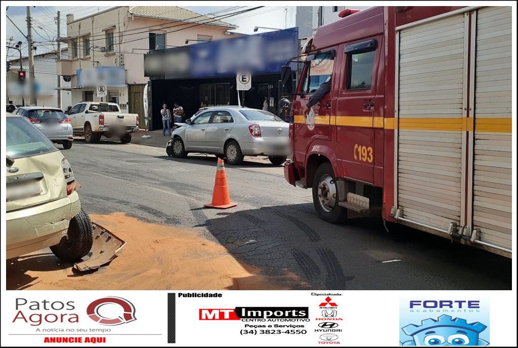 Acidente entre três veículos é registrado no Centro de Patos de Minas | Patos Agora - A notícia no seu tempo - https://patosagora.net
