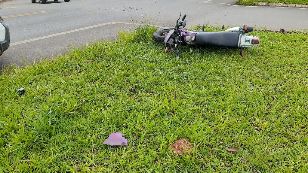 Motociclista não resiste aos ferimentos e morre após grave acidente na Avenida JK | Patos Agora - A notícia no seu tempo - https://patosagora.net