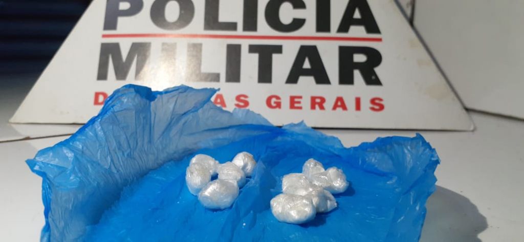 PM de Lagoa Formosa prende dois homens e apreende porções de cocaína | Patos Agora - A notícia no seu tempo - https://patosagora.net