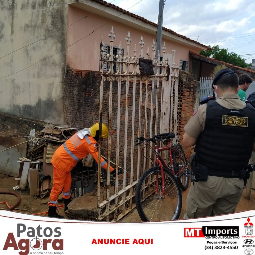 Corpo de Bombeiros combate incêndio em residência no Bairro Jardim América | Patos Agora - A notícia no seu tempo - https://patosagora.net