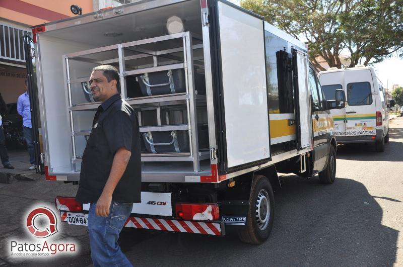 Polícia Civil de Patos de Minas recebe rabecão para transporte de cádaveres | Patos Agora - A notícia no seu tempo - https://patosagora.net