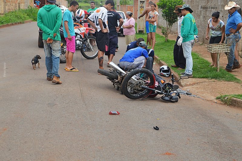 Inabilitados se envolvem em grave acidente no bairro Sol Nascente em Patos de Minas