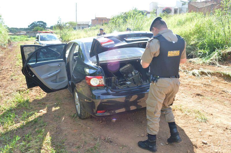 PM e PC fazem cerco recuperam três carros e capturam oito suspeitos