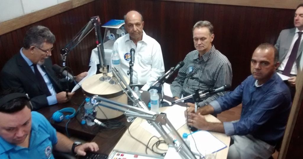Rádio Clube promoveu debate entre candidatos a prefeito de Patos de Minas