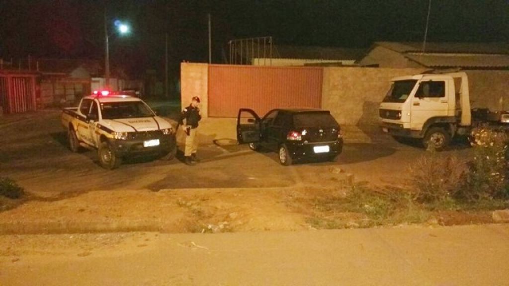 Bandidos trocam tiros com a Pm após roubo de carro em Carmo do Paranaíba