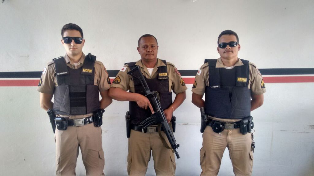 PM prende indivíduo com rifle na comunidade de Cana Brava