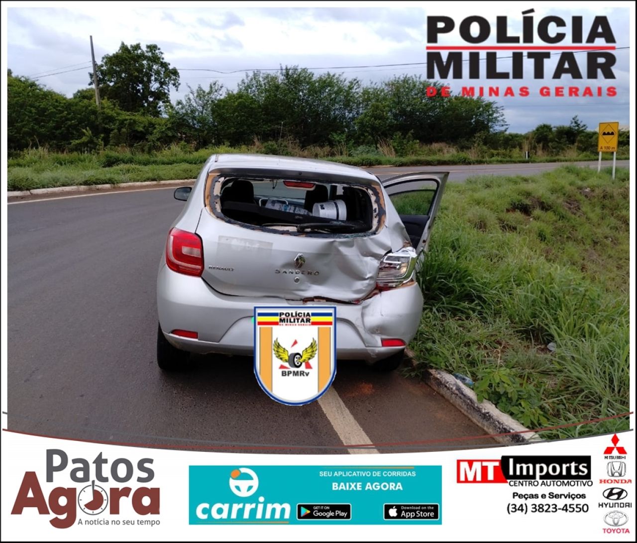 PM Rodoviária registra acidente entre carro e carreta na rodovia MG-190
