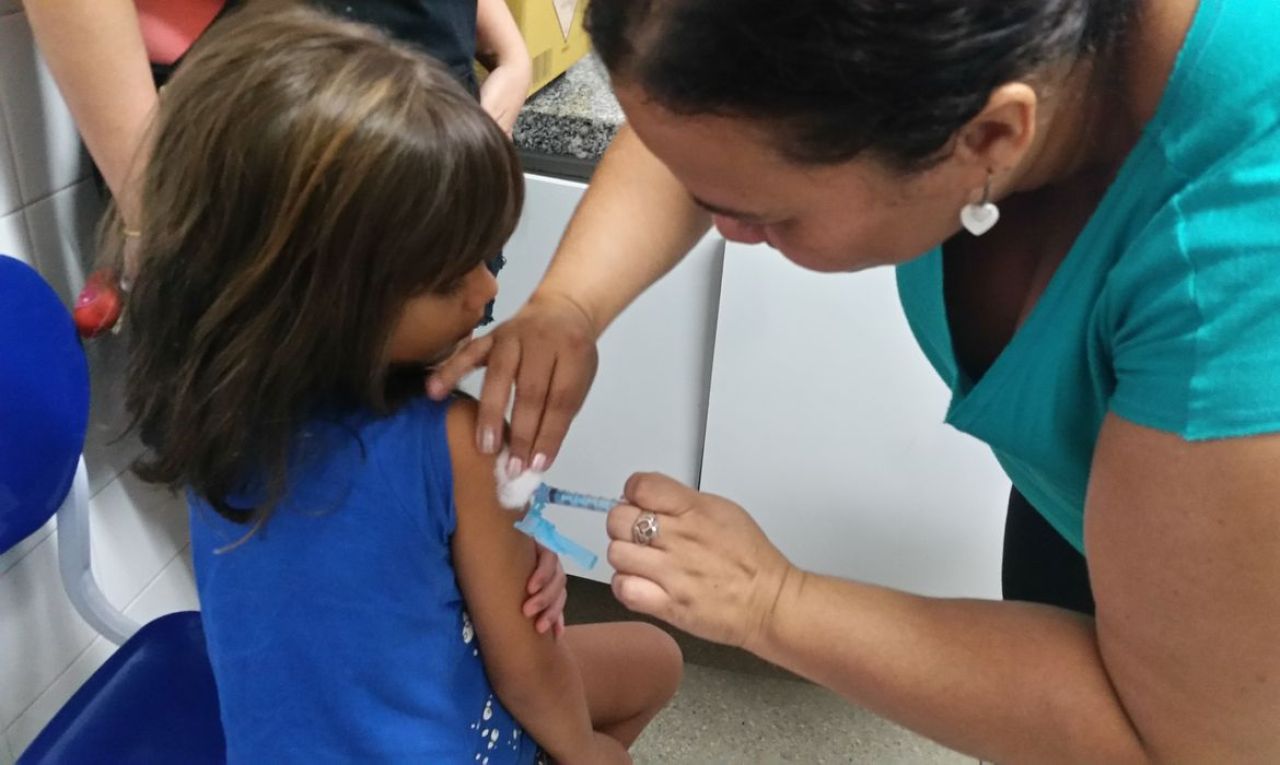 Covid-19: começa esta semana vacinação da faixa etária de 5 a 11 anos