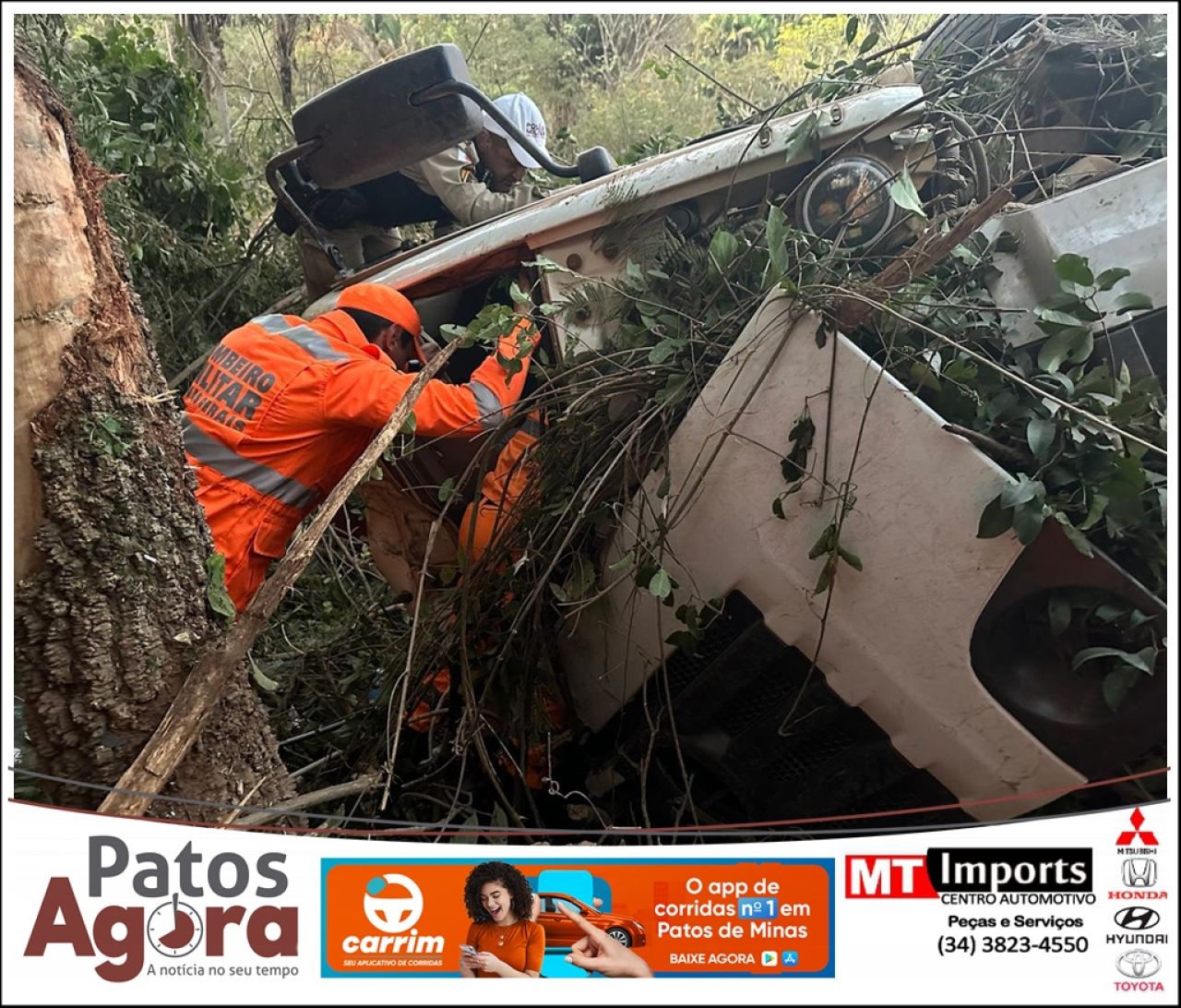 Passageiro sofre ferimentos graves após caminhão tombar na BR-354