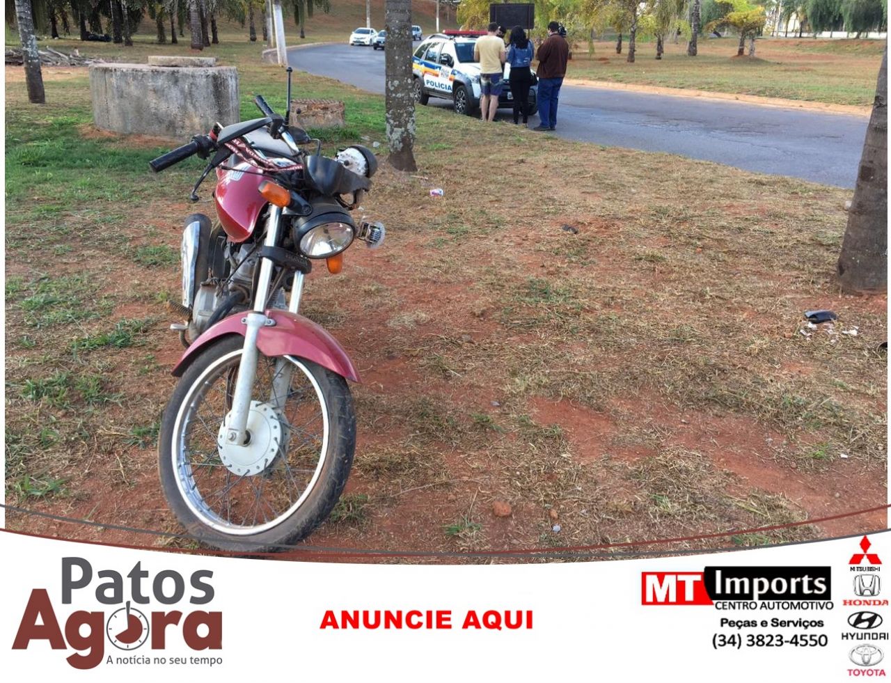 Casal fica gravemente ferido após colisão em coqueiro na Avenida Fátima Porto