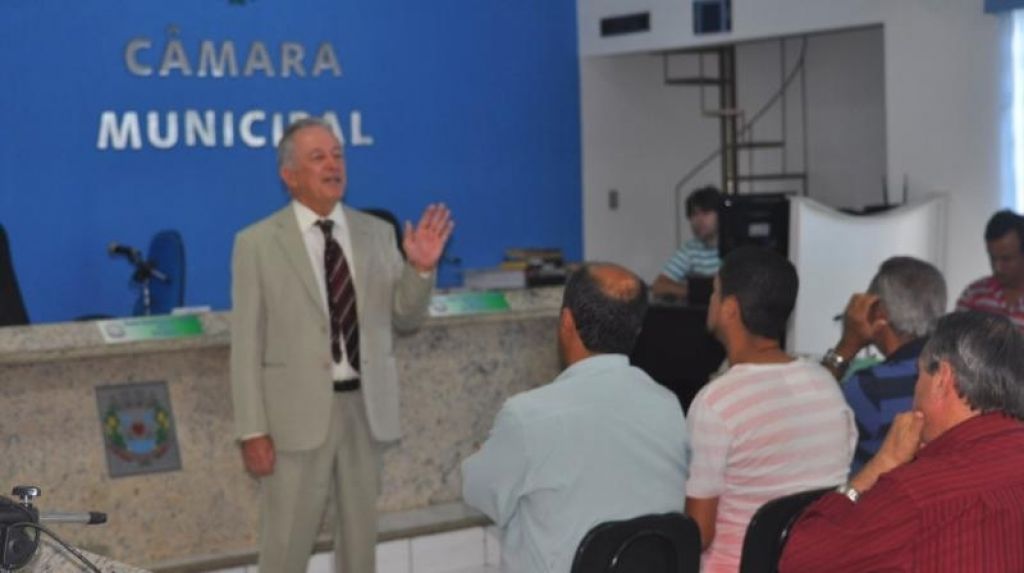 Chefe do cartório eleitoral pede cautela aos candidatos de Lagoa Formosa