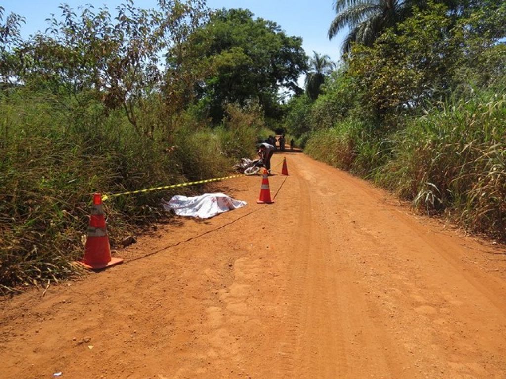 Motociclista morre após acidente em estrada vicinal de Quintinos