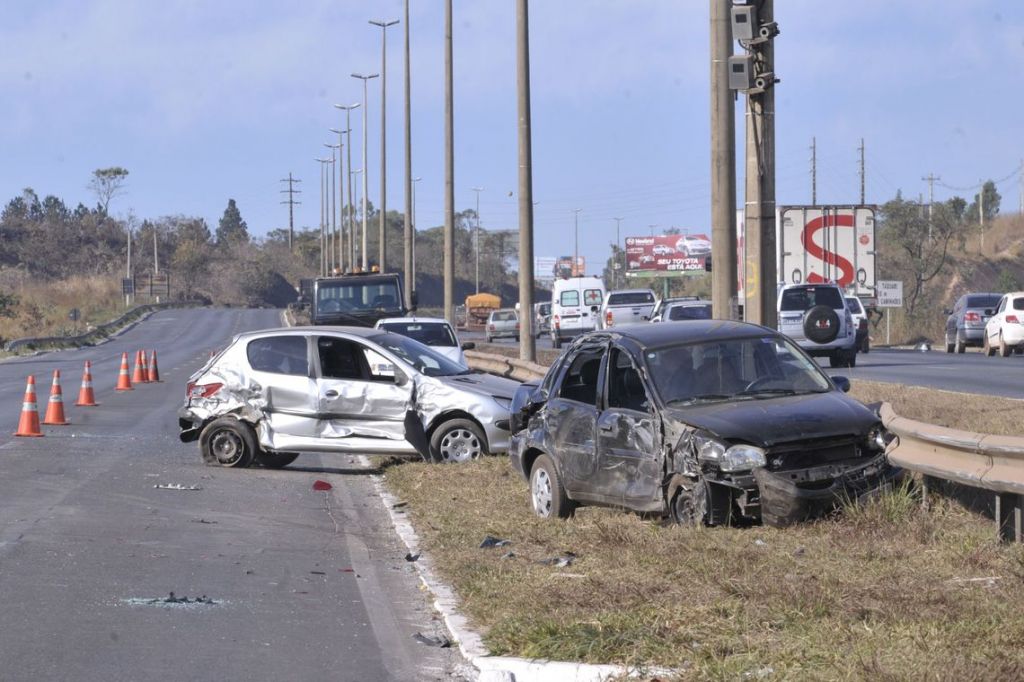 Valor do DPVAT é de R$5,23 para carro e queda se estende para moto e veículos pesados