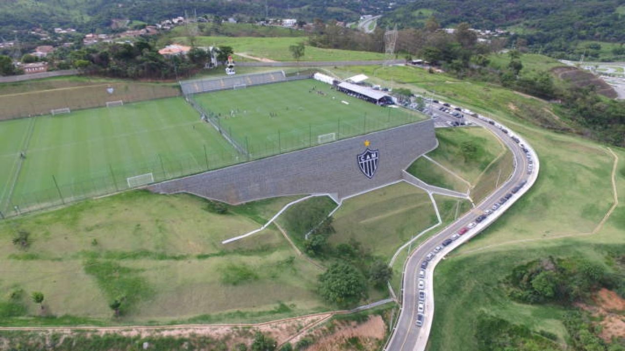 Doze atletas da Escolinha de Futebol de Lagoa Formosa são selecionados para o CT do Atlético