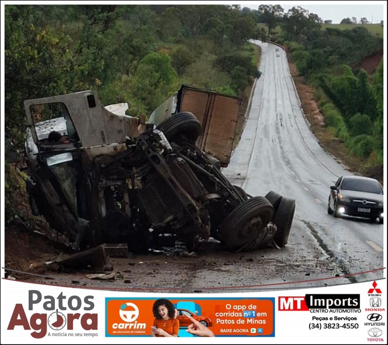 Carreta capota na BR-365 após aquaplanar na Curva dos Moreiras