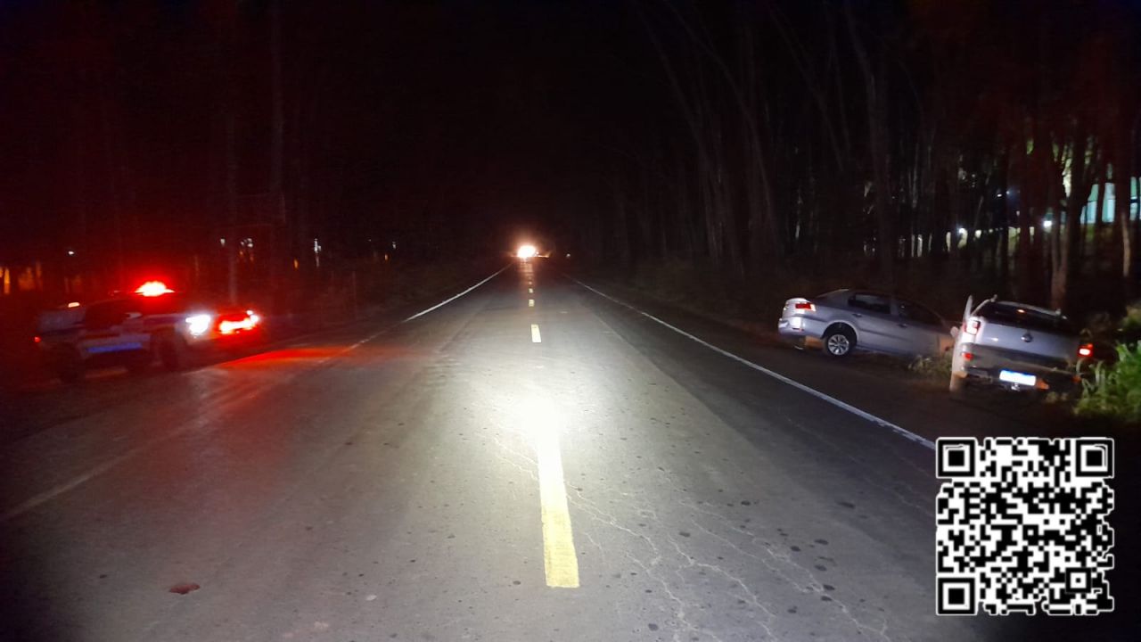 PM Rodoviária registra acidente entre dois veículos na rodovia AMG-1410