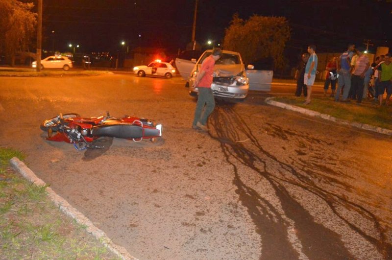 Aconteceu de novo: Acidente deixa motociclista ferido na Avenida JK