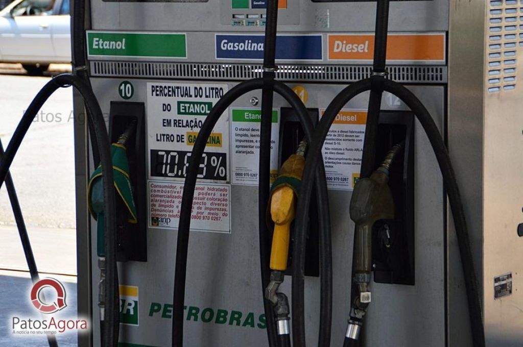 Após gasolina chegar a quase R$ 5,00 em Patos de Minas, PROCON pede ao MP para abrir investigação.