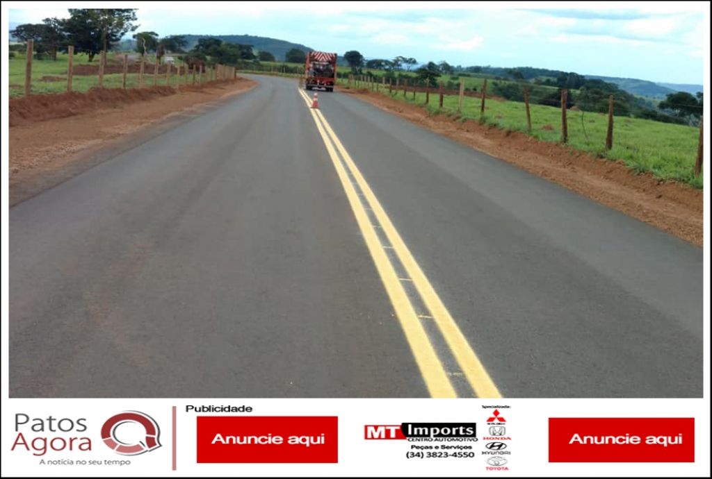 Prefeitura de Lagoa Formosa conclui asfaltamento da estrada que liga Monjolinho de Minas à sede do município 