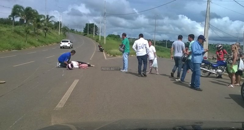 Caminhonete foge após atingir motociclista na Avenida Marabá