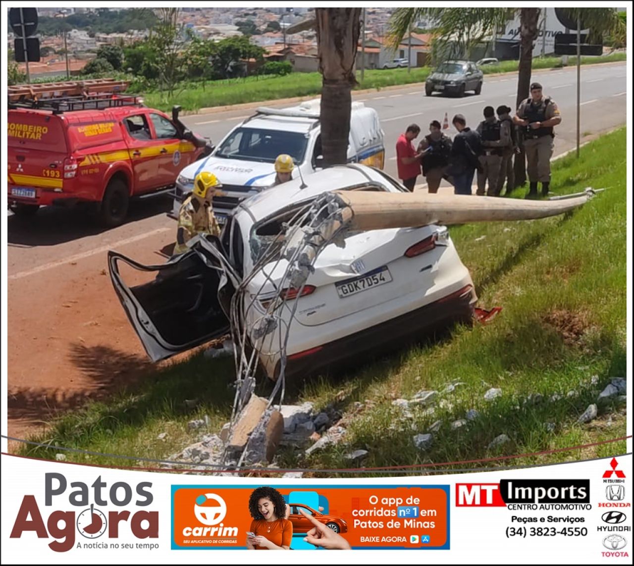 Carro bate contra poste na Avenida Marabá e deixa duas pessoas feridas