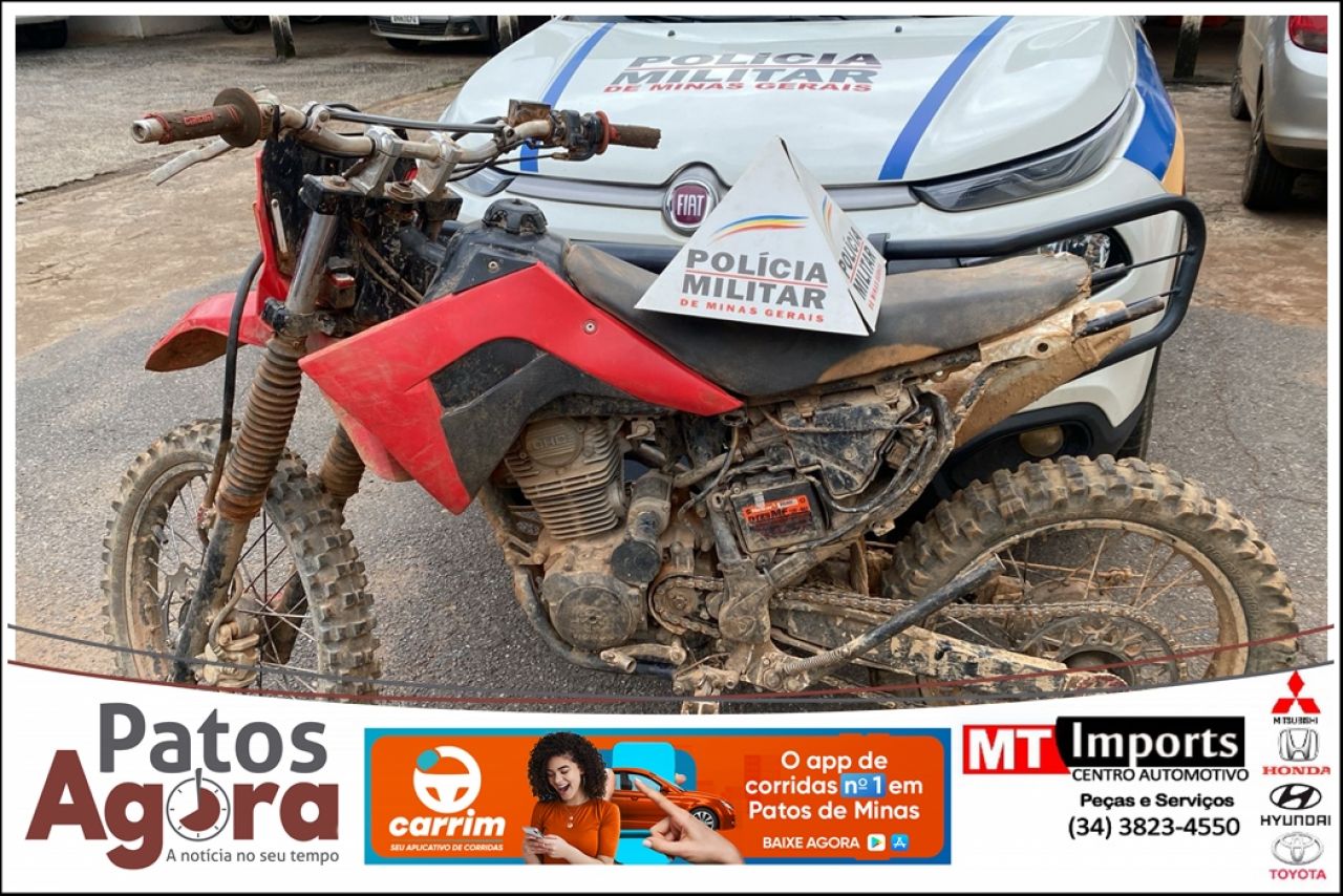 Motocicleta furtada em Patos de Minas é recuperada pela Polícia Militar em Tiros