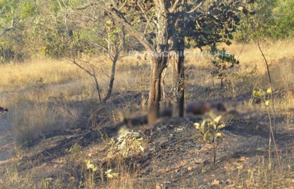 Crime bárbaro: Corpo é encontrado carbonizado e com sinais de violência em Patrocínio.