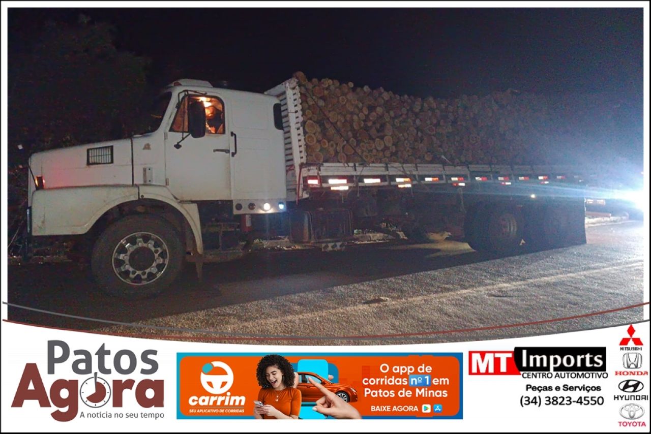 Caminhão com madeira furtada é interceptado na LMG-667; motorista sem CNH é preso com dois passageiros