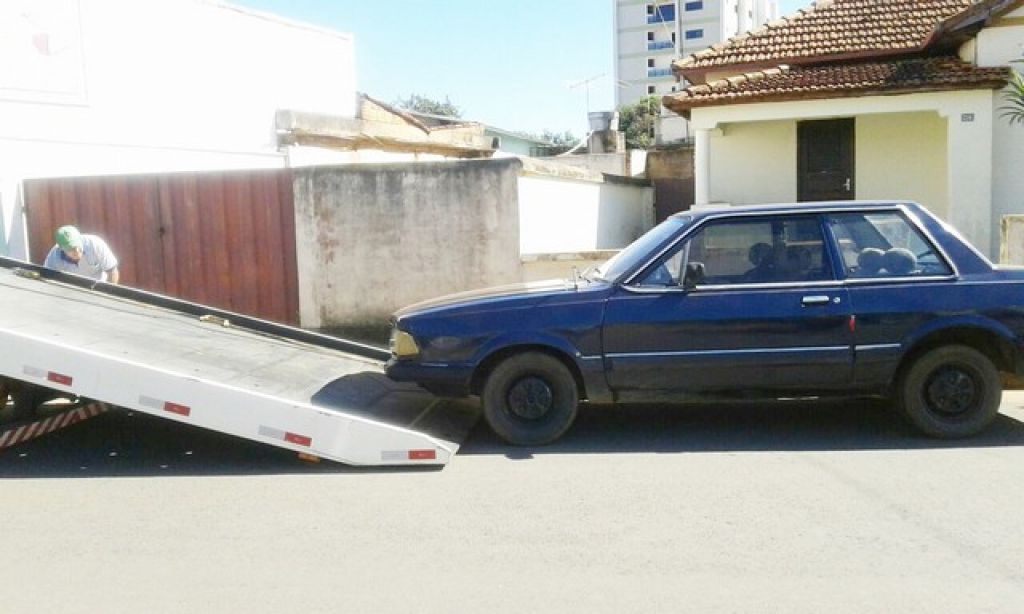 Veículo furtado na cidade de Rio Paranaíba é localizado em Carmo do Paranaíba