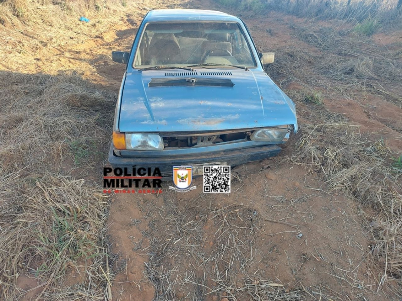 Condutor se distrai e acaba saindo da pista na rodovia MG-190