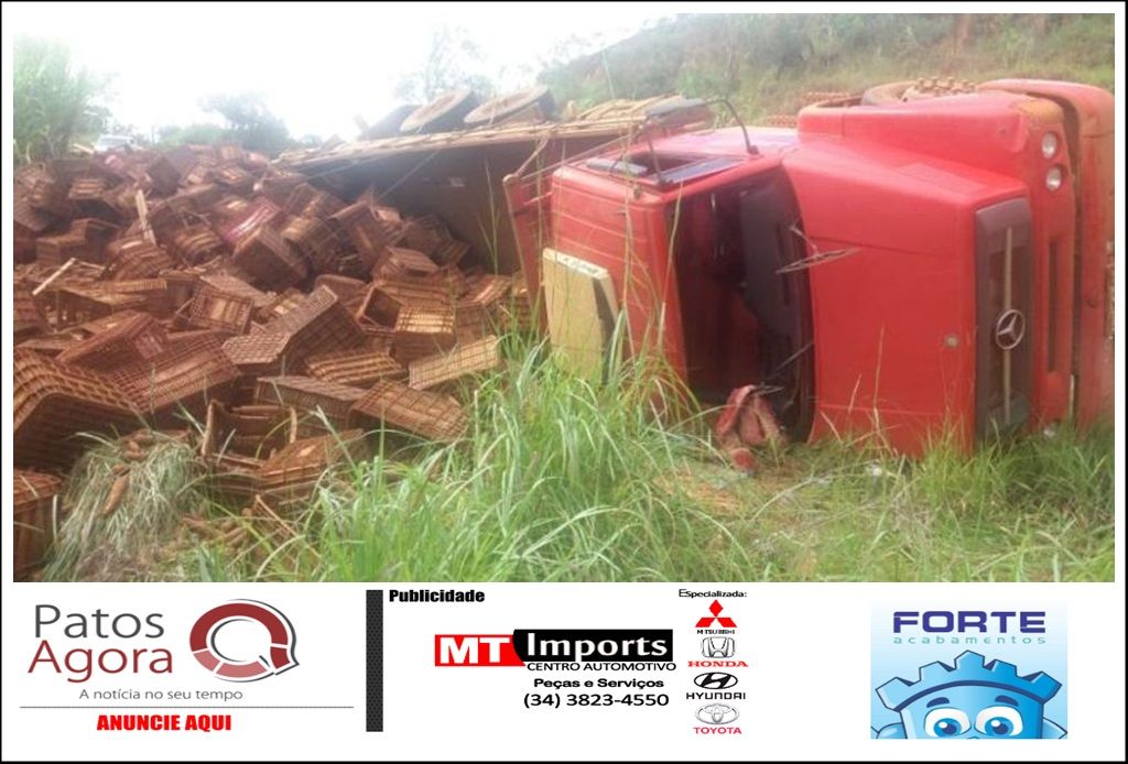 Motorista perde controle e tomba caminhão carregado de cenoura na MG-235 em São Gotardo