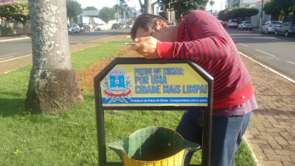 Prefeitura de Patos de Minas realiza campanha para deixar a cidade sem lixo